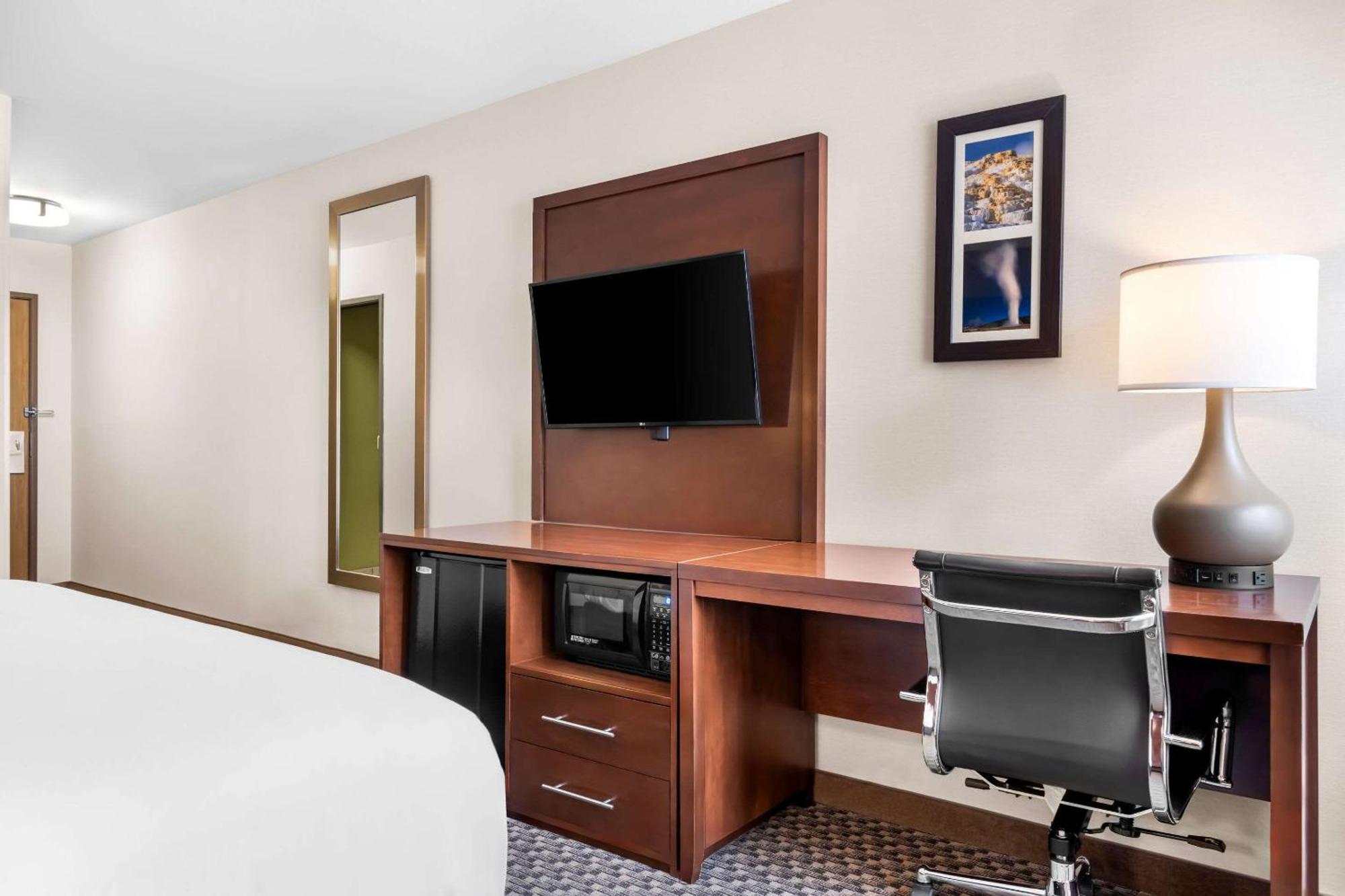 Comfort Inn At Buffalo Bill Village Resort Cody Exteriör bild