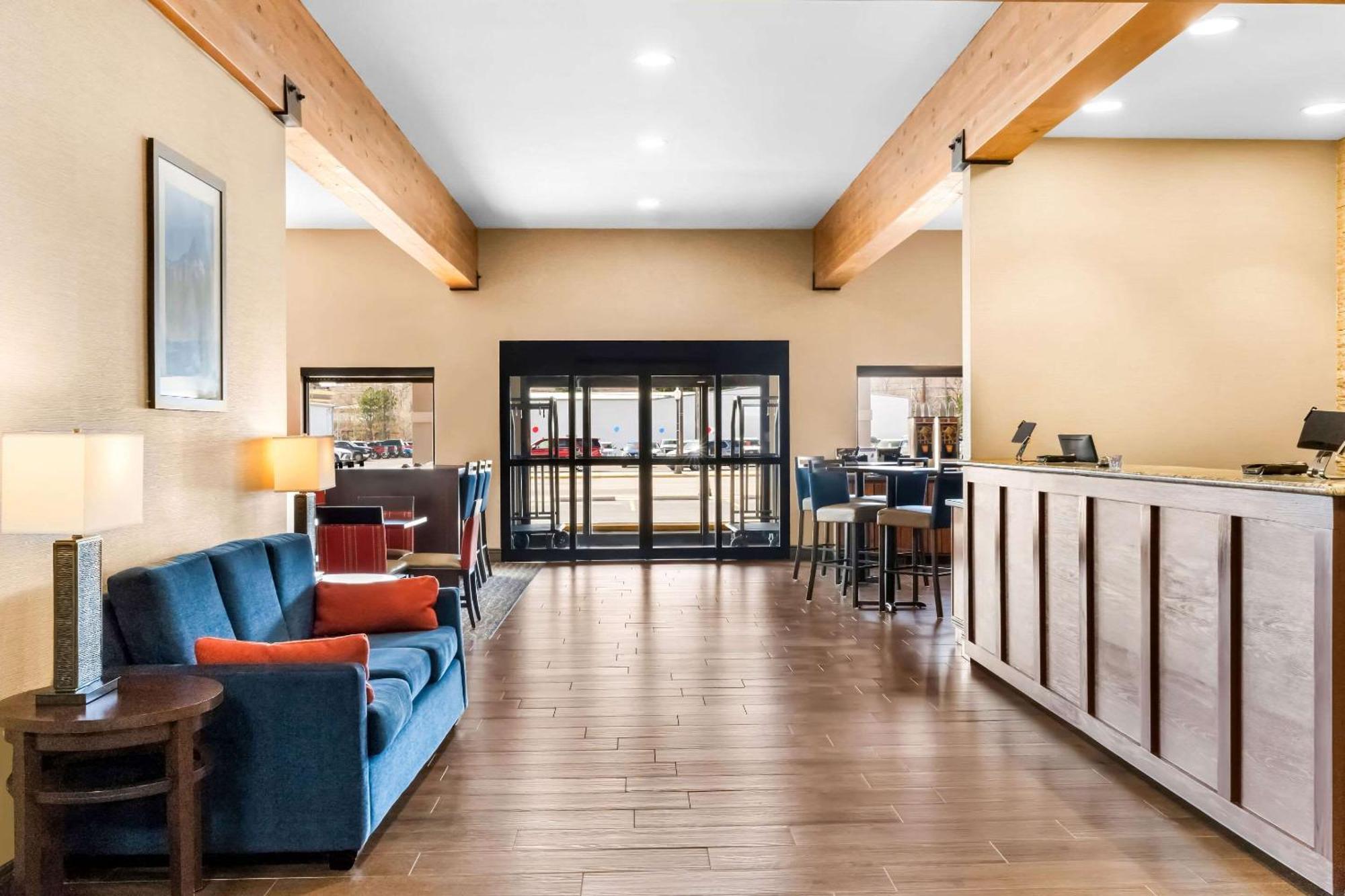 Comfort Inn At Buffalo Bill Village Resort Cody Exteriör bild